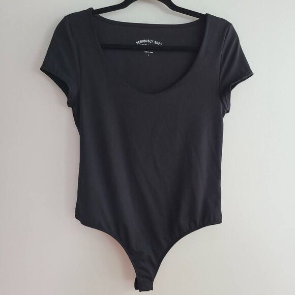 Aeropostale Tops - Aeropostale seriously soft smooth L black scoop neck short sleeved bodysuit mini